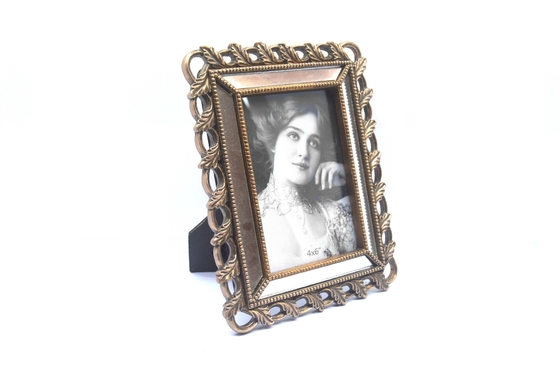 Mirror Reflection Glass Vintage Style Photo Frames With Leaves Wave Style Edge