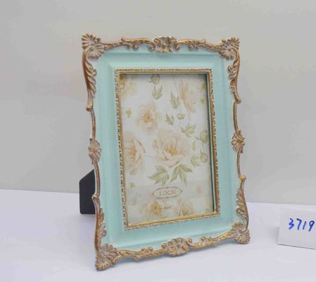 Vintage Small Resin Photo Frames Antique Ornate Design Perfect for Displaying Wallet Size Photos Ideal for Home Decor and Photo Gallery