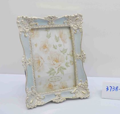 Resin Photo Frames Antique Style Photo Frame with Velvet Cardboard Easel and Black Cardboard Stand for Table Top Wall Display