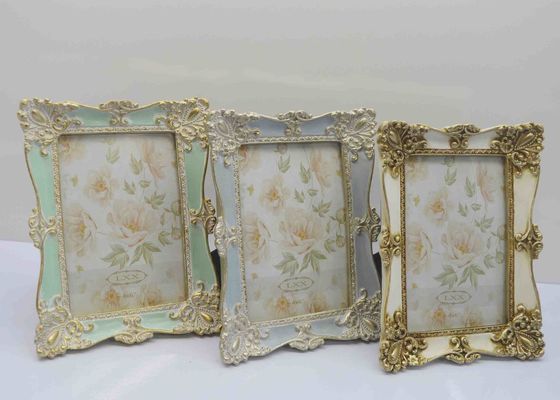 Resin Photo Frames Antique Style Photo Frame with Velvet Cardboard Easel and Black Cardboard Stand for Table Top Wall Display